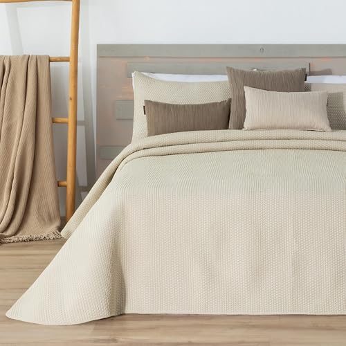 Colcha Nesty Nido de Abeja de MANTEROL Color Beige con Fundas de Coj&iacute;n (Camas de 135/140cm)