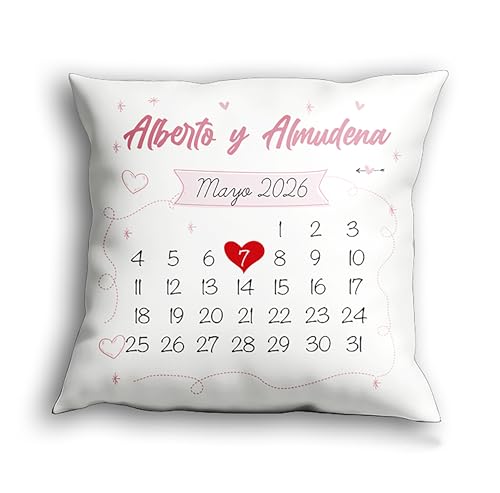 Gen&eacute;rico Coj&iacute;n Personalizado con Calendario, Dise&ntilde;o Rom&aacute;ntico con Nombres y Fecha, Rosa y...